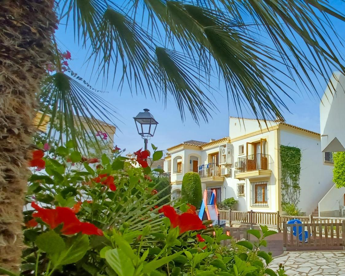 Apartamento Oasis Playas de Vera Exteriör bild